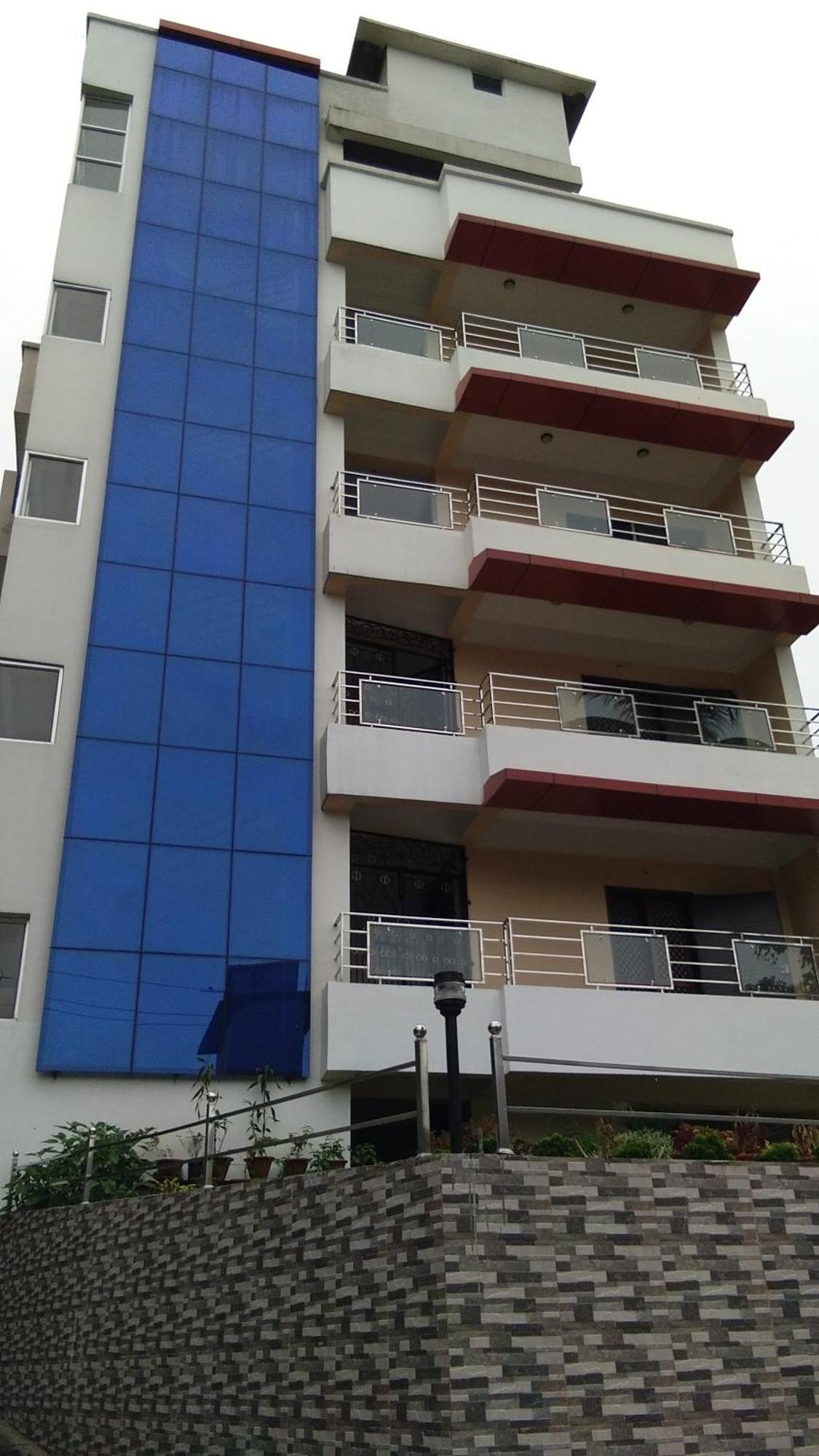 Hotel Park Riviera Guwahati Dış mekan fotoğraf